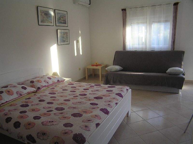 Deda Apartments Pag Town Exterior foto