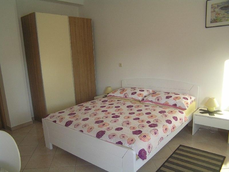Deda Apartments Pag Town Exterior foto